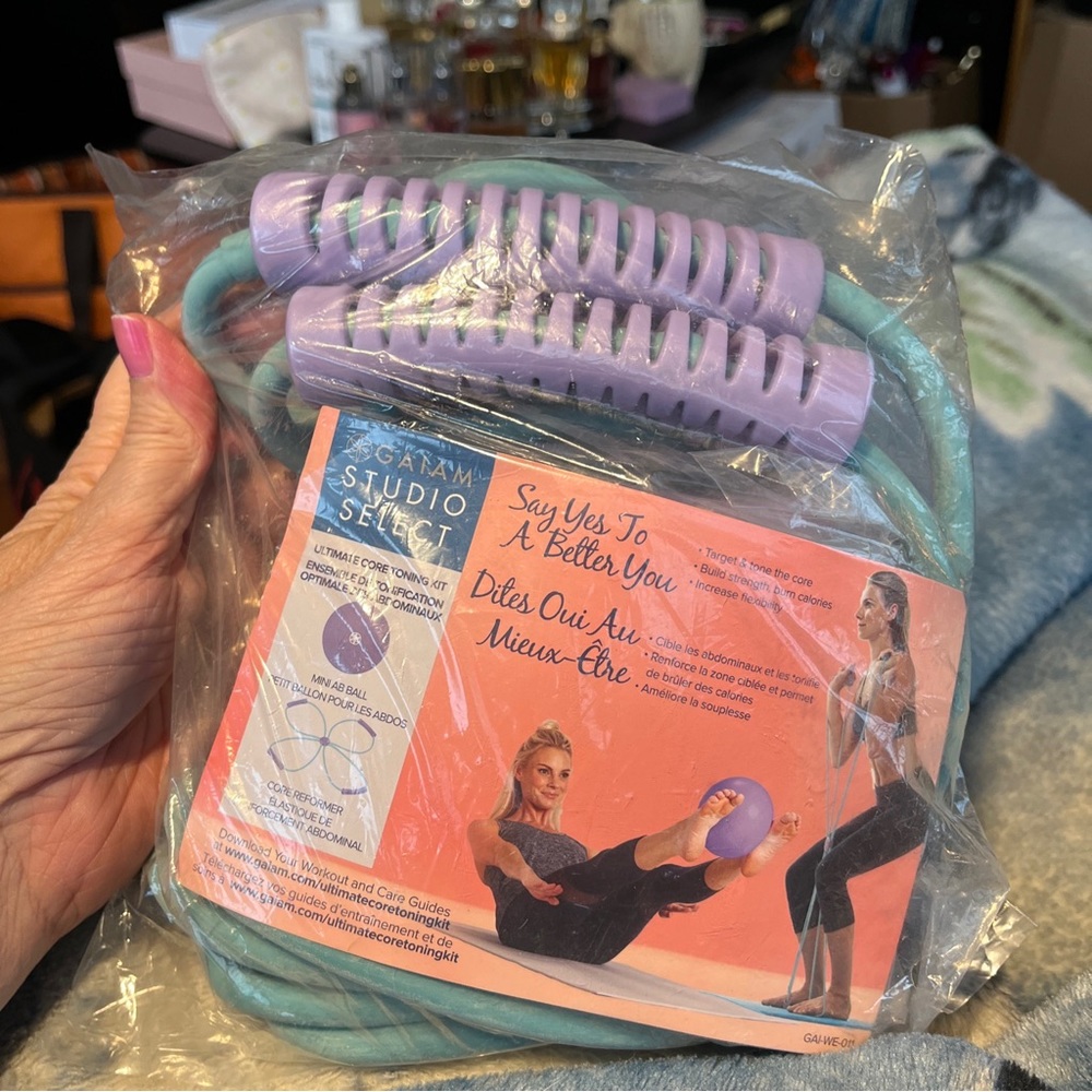 Gaiam Studio Select Ultimate Core Toning Kit.  Brand New!
